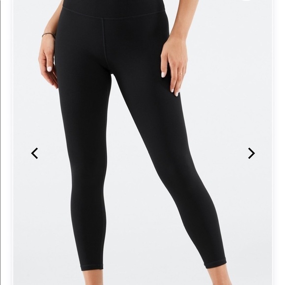 Fabletics Powerhold high waisted 7/8 leggings - Picture 1 of 7